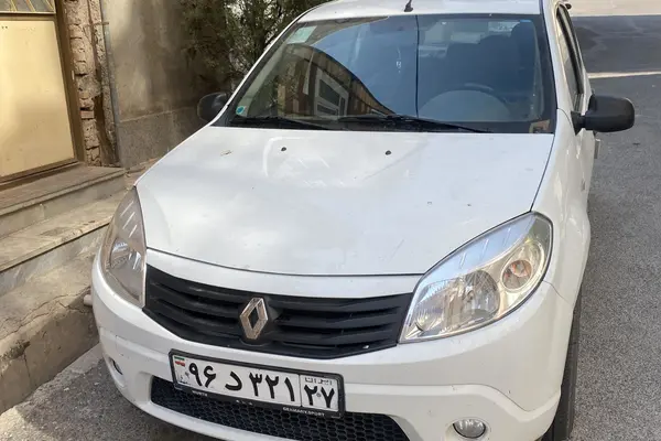 رنو ساندرو