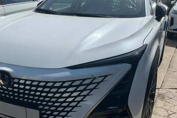 چانگان UNI-T