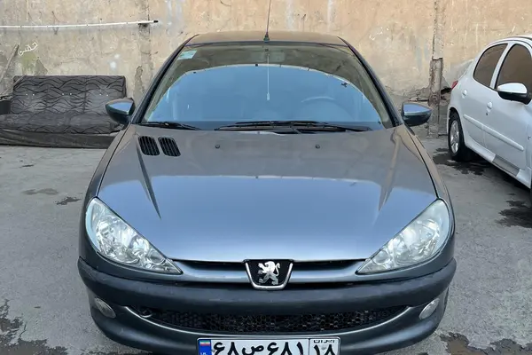 پژو 206