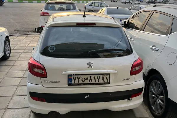 پژو 207