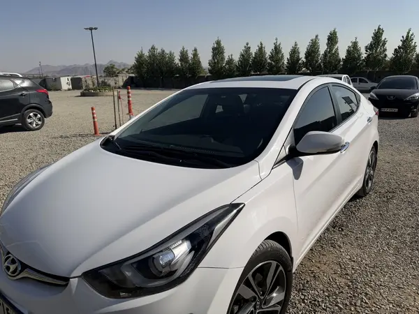 هیوندای النترا