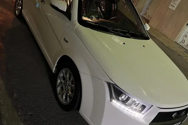 عکس دنا پلاس EF7