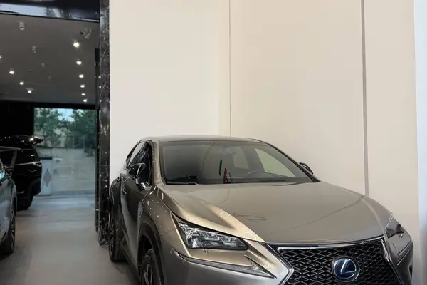 لکسوس NX هیبرید
