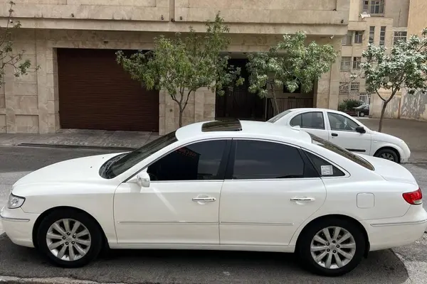 هیوندای آزرا (گرنجور)