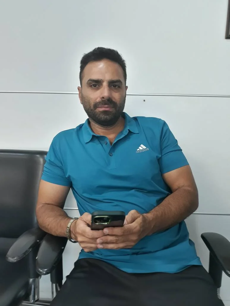 احمد کاووسی - مشاور نمایشگاه