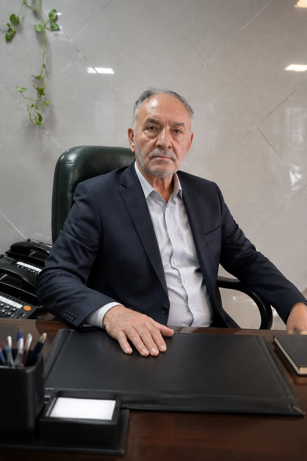 مدیر نمایشگاه اتو گالری دریا