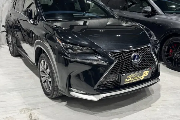 لکسوس NX هیبرید