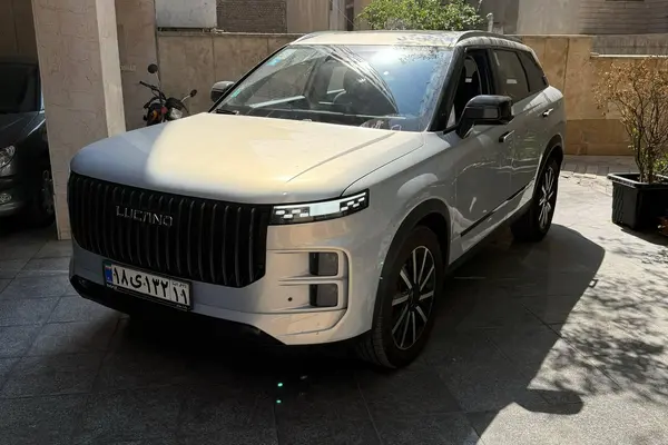 عکس لوکانو L7