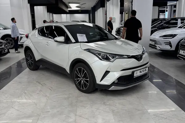 تویوتا C-HR