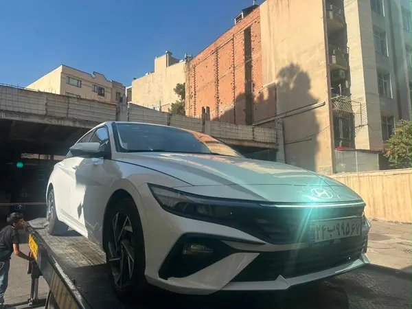 هیوندای النترا