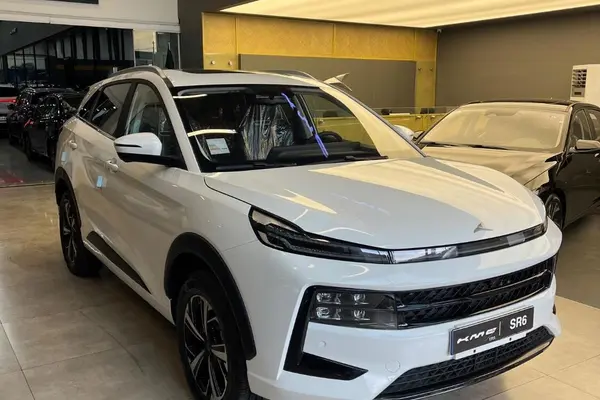 عکس کی ام سی Sr6