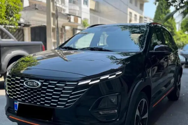 ام وی ام X33 کراس