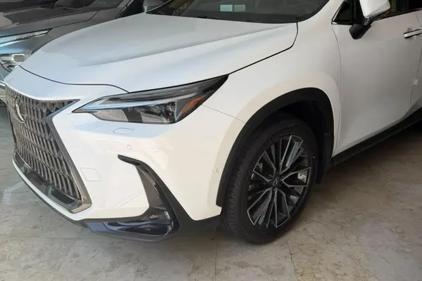 لکسوس NX هیبرید