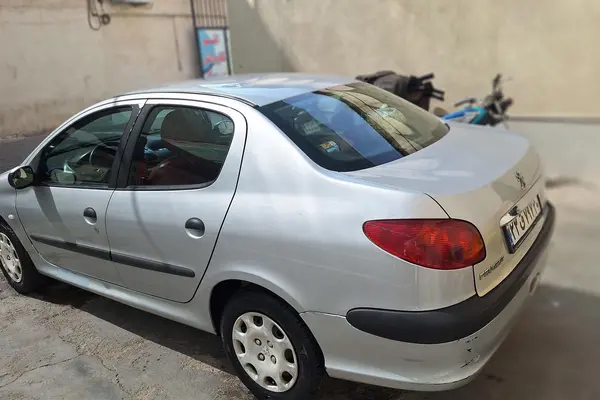 پژو 206 SD