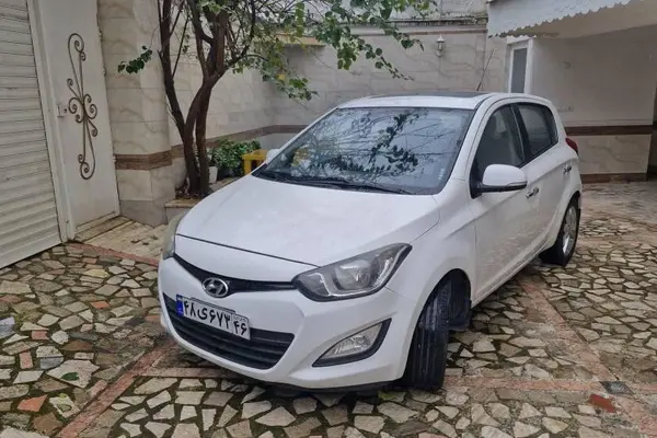 عکس هیوندای i20