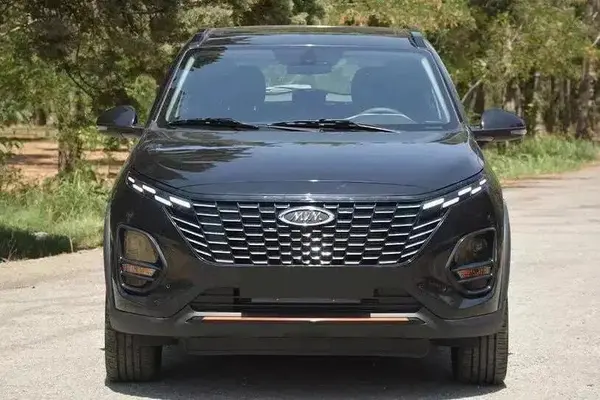 عکس ام وی ام X33 کراس