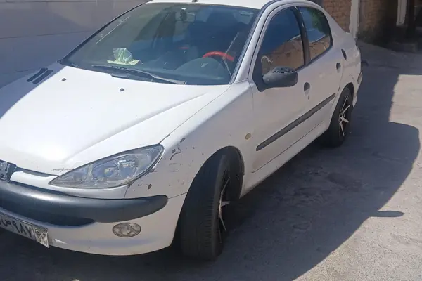پژو 206 SD