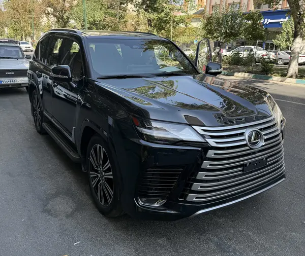 لکسوس LX