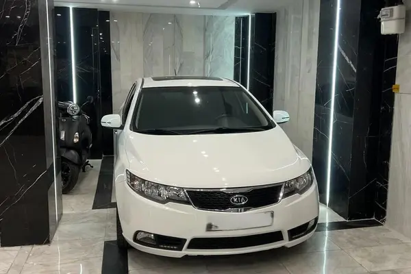عکس کیا سراتو (مونتاژ)