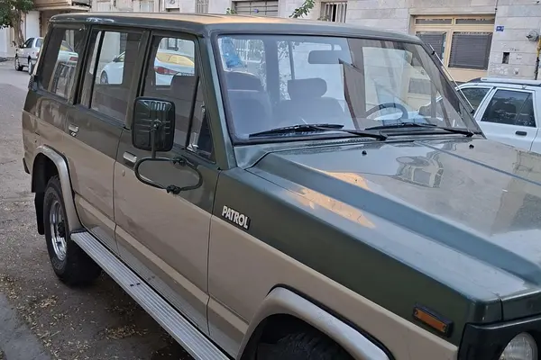 نیسان پاترول چهار در