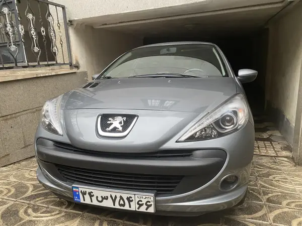 پژو 207