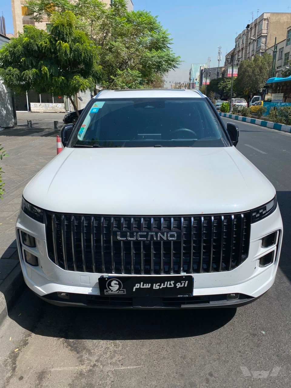 عکس لوکانو L7