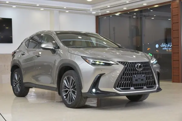 لکسوس NX