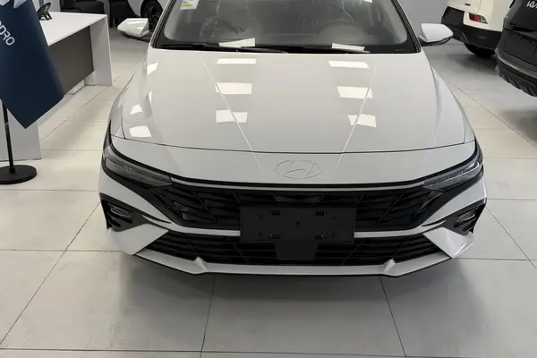 هیوندای النترا