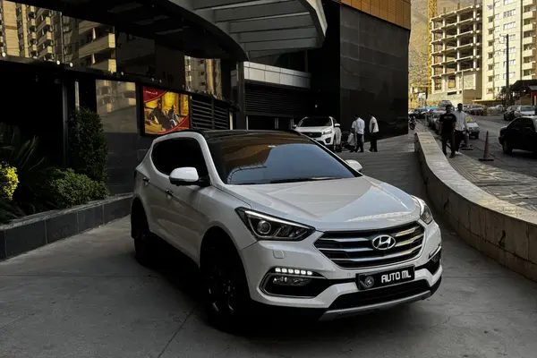 عکس هیوندای سانتافه