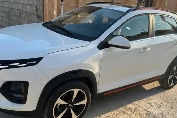 عکس ام وی ام X33 کراس