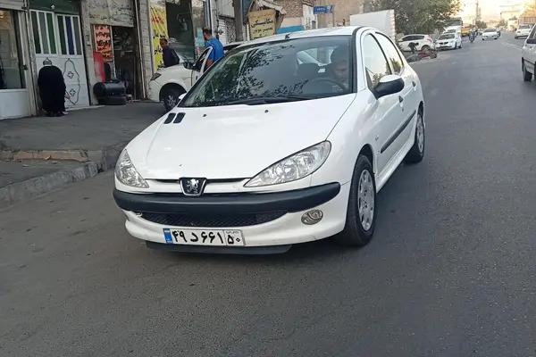 پژو 206