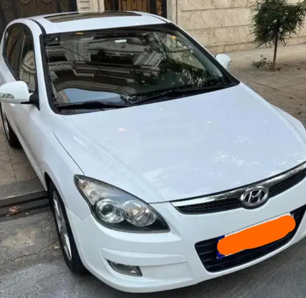 عکس هیوندای i30
