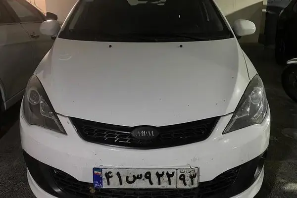 ام وی ام 315هاچ بک