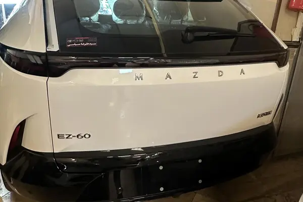 عکس مزدا EZ60 EREV