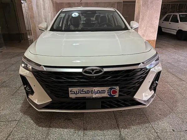 فونیکس آریزو 8 (Z8)