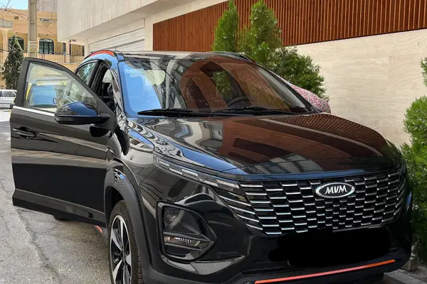 ام وی ام X33 کراس