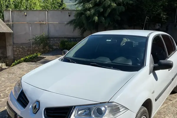 رنو مگان (وارداتی)