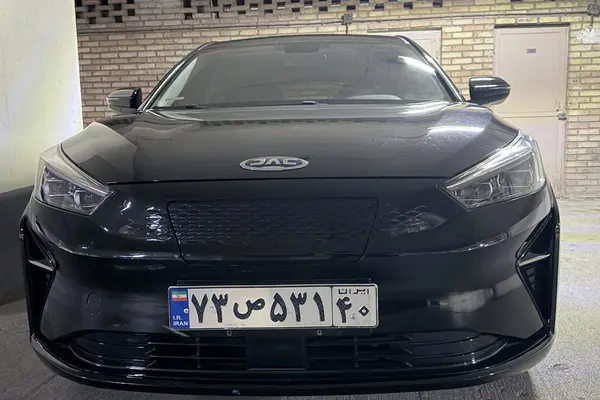 کی ام سی J7