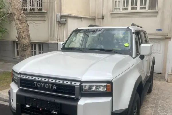 عکس تویوتا پرادو  چهار در