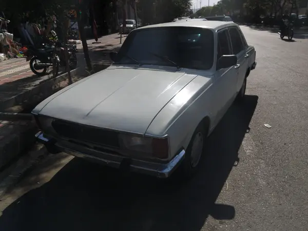 پیکان سدان