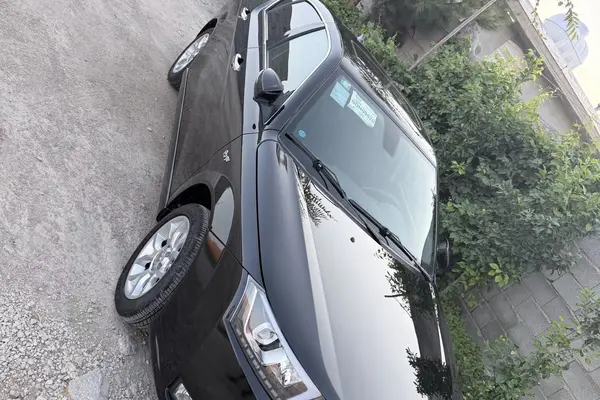 عکس دنا پلاس EF7P