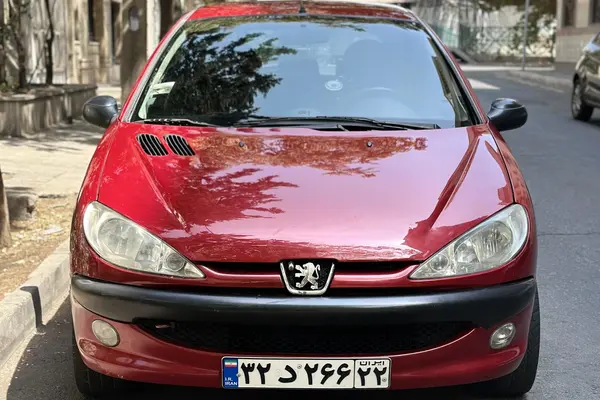 پژو 206