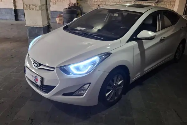 هیوندای النترا