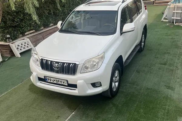 عکس تویوتا پرادو  چهار در