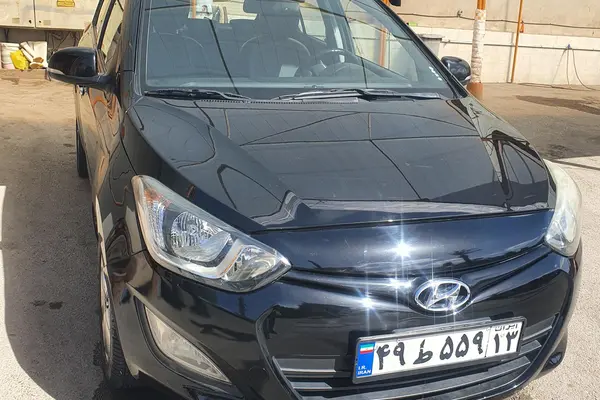 هیوندای i20