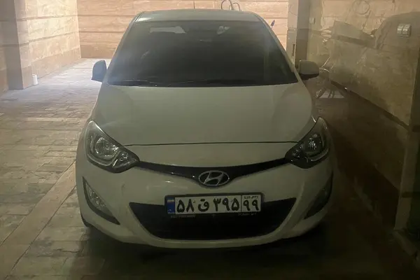 عکس هیوندای i20