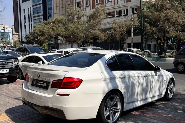 عکس بی ام و سری 5 سدان