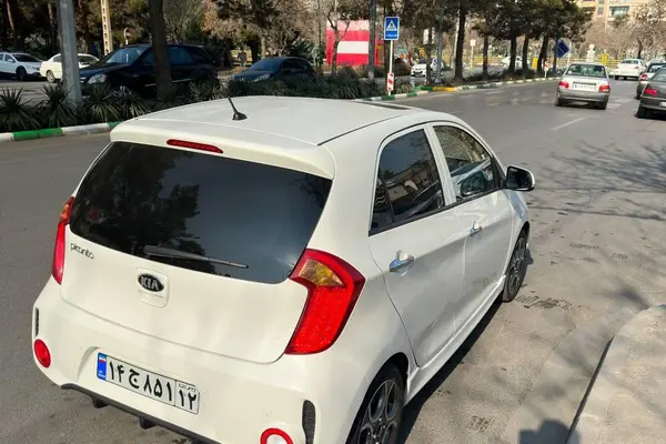 عکس کیا پیکانتو