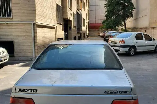پژو 405