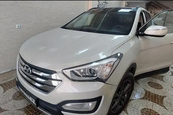 عکس هیوندای سانتافه